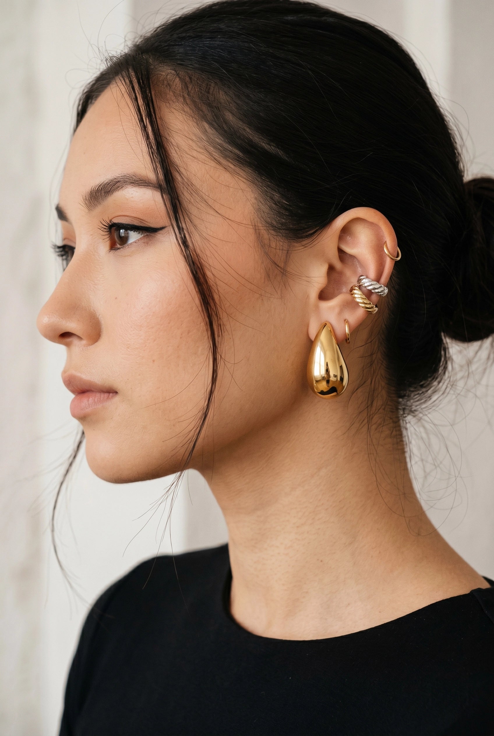 Brinco Gota Volumosa Dourado 18k